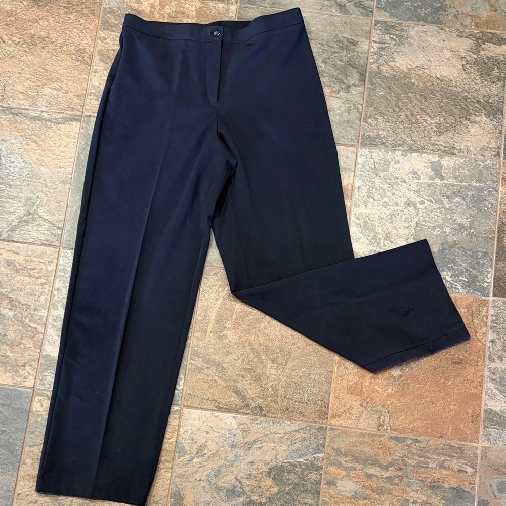 Briggs New York Women's Navy Trousers